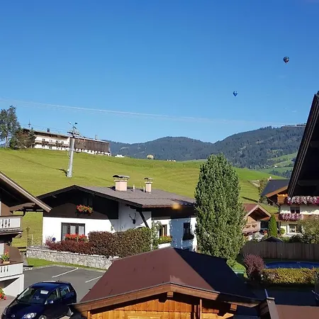 Haus Sonnheim לינה וארוחת בוקר