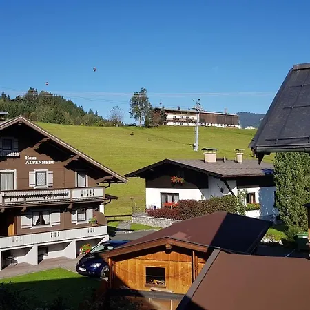 Haus Sonnheim فندق مبيت وإفطار كيرشبرغ ان تيرول